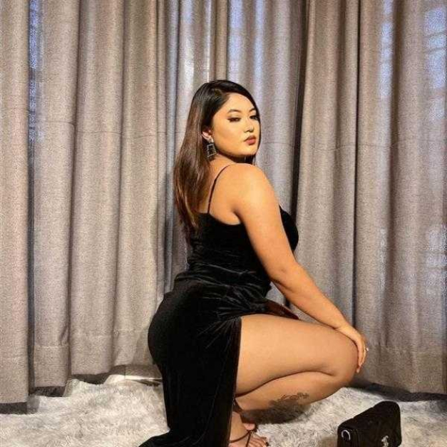 Ignite Passion with a Jaipur Escort Service and Set the Mood Right